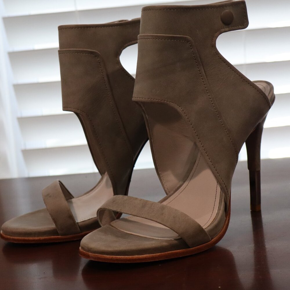 Pour La Victoire Women's Dress Heeled Sandal,Olive Green - Picture 3 of 4